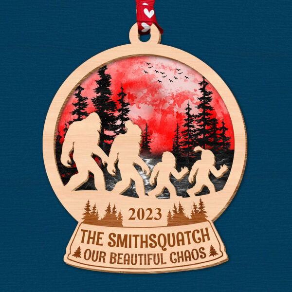 Big Foot Family Personalized Wooden Ornament Gifts For Family, Unique Christmas Gifts, Christmas Tree Decorations - Image 2