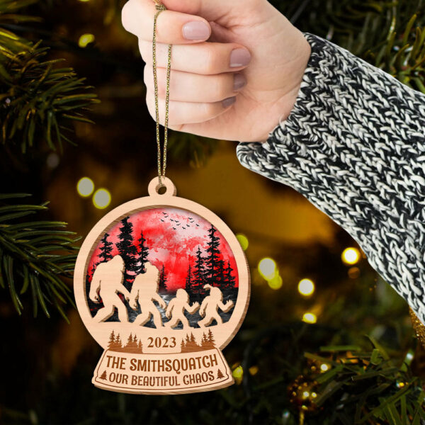 Big Foot Family Personalized Wooden Ornament Gifts For Family, Unique Christmas Gifts, Christmas Tree Decorations - Image 5