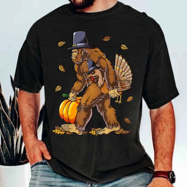 Bigfoot Pilgrim Turkey Pumpkin Thanksgiving Day Boys Men Shirt - Image 2