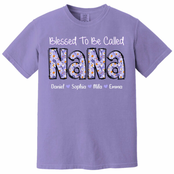 Blessed To Be Called NaNa, Custom Nana Purple Daisy With Grandkids Mother's Day T-Shirt T1807 - Image 7