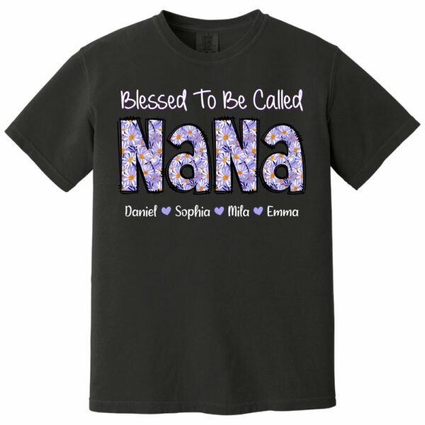 Blessed To Be Called NaNa, Custom Nana Purple Daisy With Grandkids Mother's Day T-Shirt T1807 - Image 11
