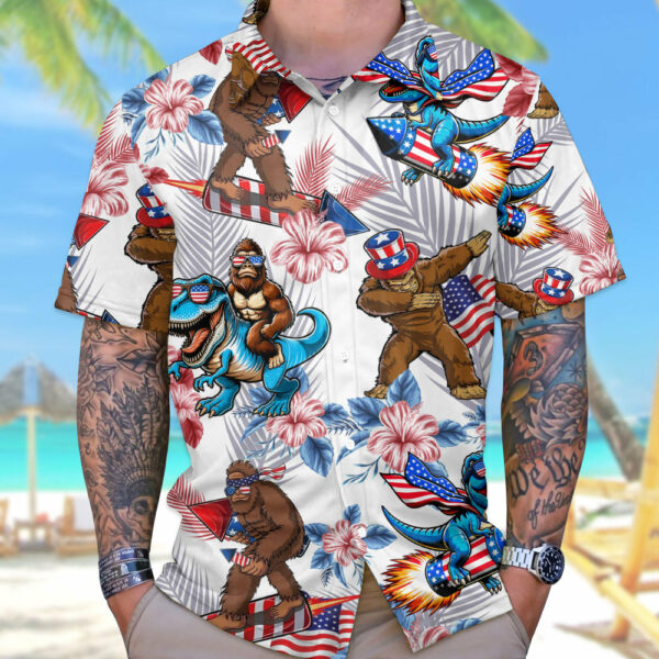 Mens Bigfoot Independence Day Hawaiian Shirt - Image 7