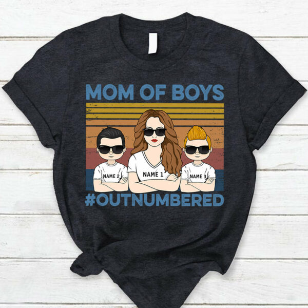 Mom Of Boys Outnumbered Hashtag Personalized T-Shirt Funny Mom With Kids Names T-Shirt Gift For Mom - Image 7