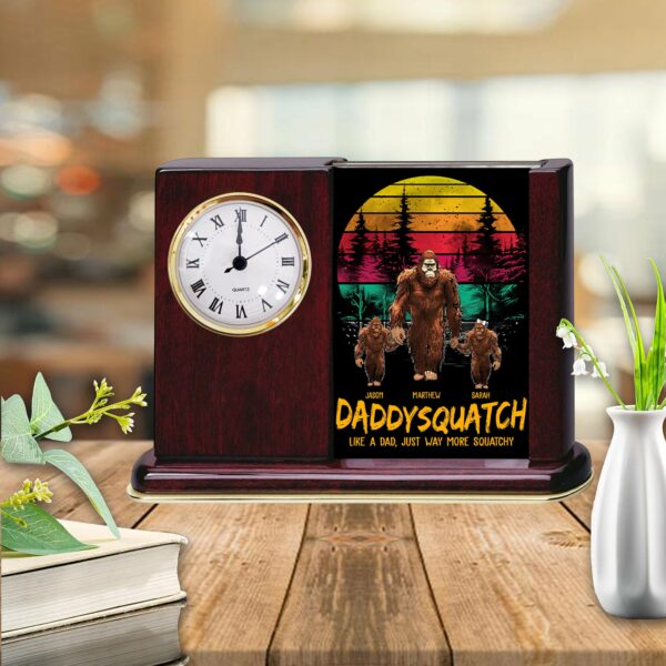 Papasquatch, Like A Grandpa, Just Way More Squatchy - Personalized Acrylic Desk Clock Plaque Gift For Grandpa