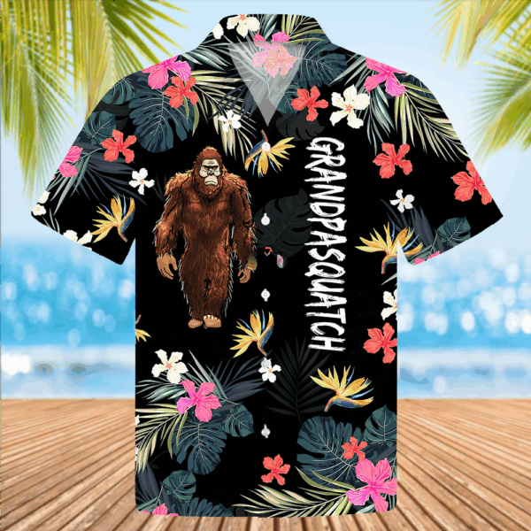 Papasquatch, Like A Grandpa, Just Way More Squatchy - Personalized Bigfoot Vintage Hawaiian Shirt - Image 3