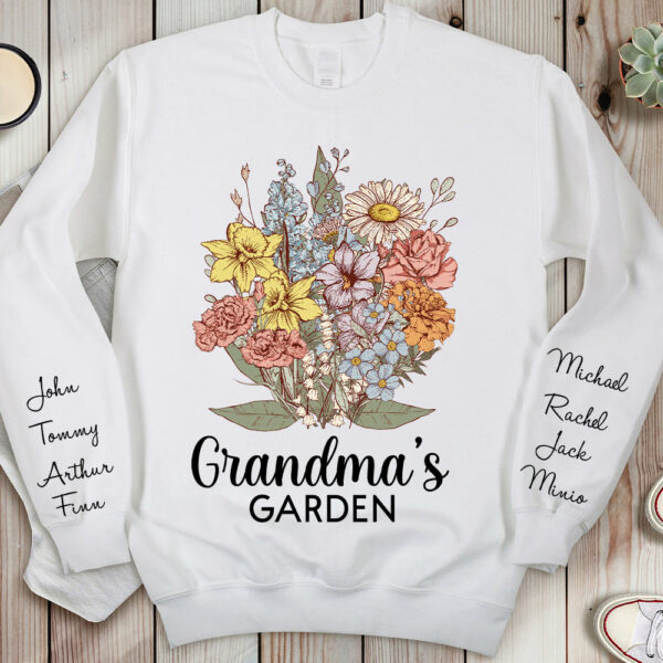 Personalized Grandma Garden Vintage Sweatshirt Gift For Grandmas - Birthday Gift For Mom - Image 3