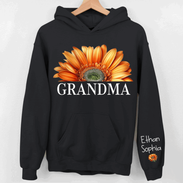 Personalized Grandma Watercolor Daisy Sweatshirt, Custom Grandma Shirt With Kids Name On Sleeve - Image 4