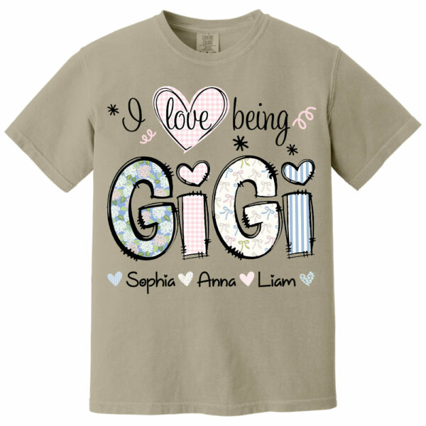 Personalized I Love Being GiGi, Custom Grandma With Grandkids Mother's Day 2025 T-Shirt T1807 - Image 8