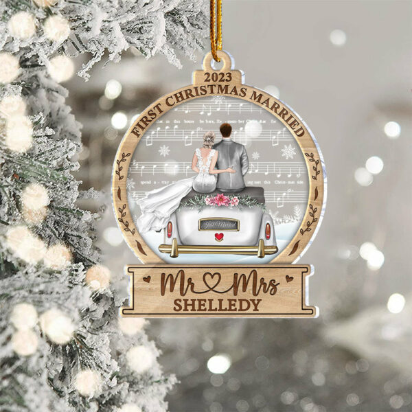 Personalized Mr And Mrs Wedding Christmas Ornament First Christmas Married Mr And Mrs Acrylic Ornament - Image 4