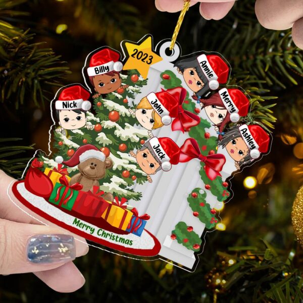 Personalized Peeking Christmas Family Personalized Ornament - Unique Christmas Gifts & Holiday Decorations - Image 6