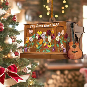 Surprise Song Piano Ornament Vr3